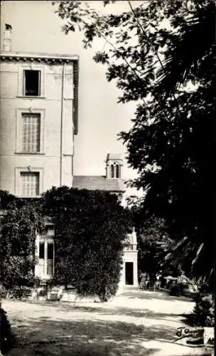 Ak Théoule sur Mer Alpes Maritimes, Villa Saint-Camille, Südseite, Gebäude mit Pflanzenbewuchs, r