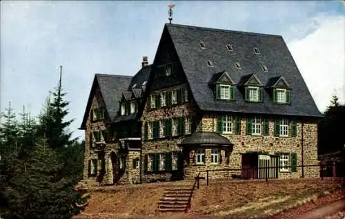 Ak Dahle Altena im Sauerland, Ehrenmal des Sauerländischen Gebirgsvereins