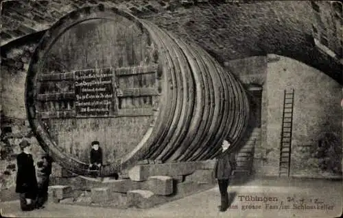Ak Tübingen am Neckar, großes Fass im Schlosskeller,  Umgebung,  2.4.12
