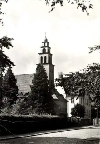 Ak Bischofswerda in Sachsen, Katholische Kirche, Straßenansicht, Bäume,  Architektur