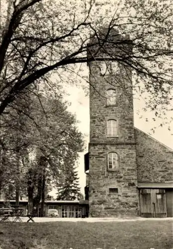Ak Butterberg Bischofswerda in Sachsen, Butterbergturm,  Gebäude, Bäume, Schwarz-Weiß Foto