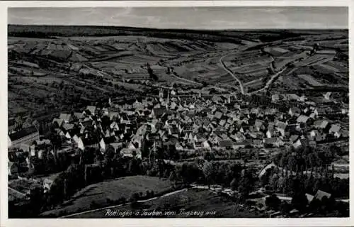 Ak Röttingen an der Tauber Unterfranken, Luftaufnahme von  ländliche Umgebung, r Stil