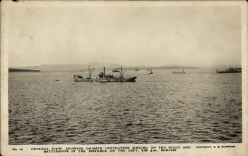 Ak Seeschlacht, German destroyers sinking, Battleships, sinkende deutsche Zerstörer