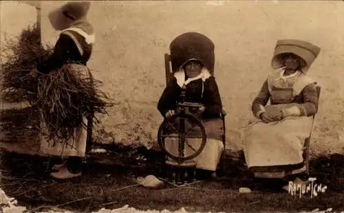 Ak Insel Oleron, Frauen in Tracht