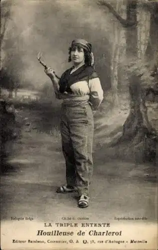 Ak Houilleuse de Charleroi, Belgische Frau