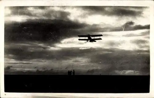 Foto Ak Flugzeug, Doppeldecker