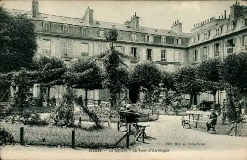 Ak Brest Finistère, Platz, Tour d'Auvergne