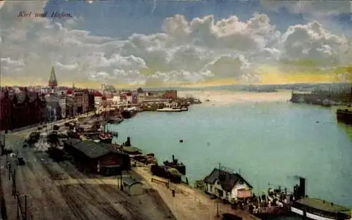 Ak Kiel,  Hafen, Ansichten, Wasser, Wolken, Schiffe