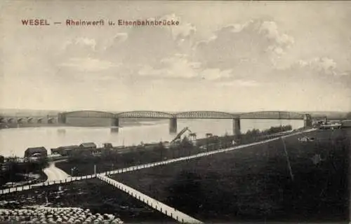 Ak Wesel am Niederrhein, Rheinwerft, Eisenbahnbrücke