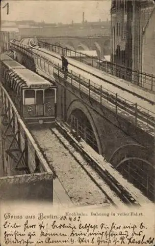 Ak Berlin, Hochbahn, Bahnzug in voller Fahrt