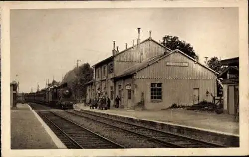 Ak Mourmelon le Petit Marne, Camp de Mourmelon, Bahnhof