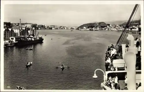 Ak Nordlandet Kristiansund Norwegen, Blick auf den Hafen, Boote im Wasser, Schiffe im Hintergrund
