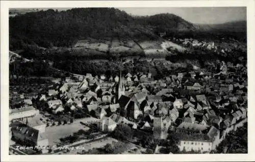 Ak Zeil am Main Unterfranken, Luftaufnahme von  Kirchen, Altstadt, Berglandschaft