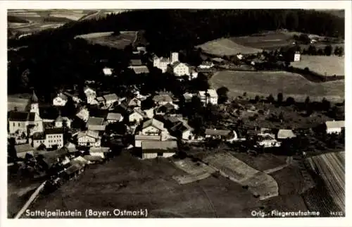 Ak Sattelpeilnstein Traitsching im Bayerischen Wald, Fliegeraufnahme, Schloss Brauerei
