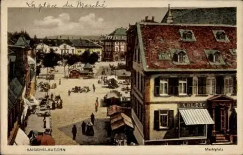 Ak Kaiserslautern in der Pfalz, Blick auf den Marktplatz, Altstadt, Gebäude, Menschen, "ADLER"