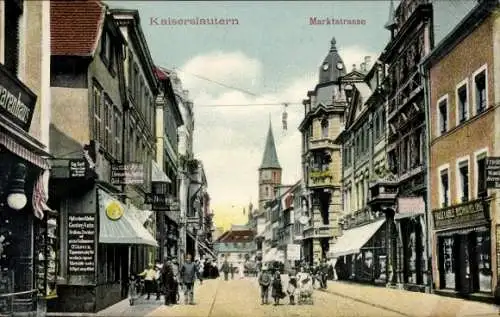 Ak Kaiserslautern in der Pfalz, Marktstraße,  Szenerie, Menschen, Geschäfte, Kirchturm