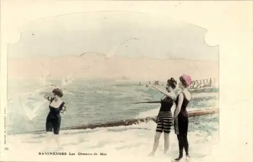 Ak Strand, drei Frauen in Badekleidung, Möwen