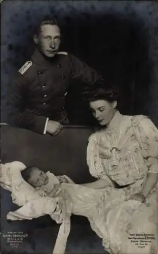Ak Kronprinzenpaar, Kronprinz Wilhelm von Preußen, Kronprinzessin Cecilie von Preußen, Prinz