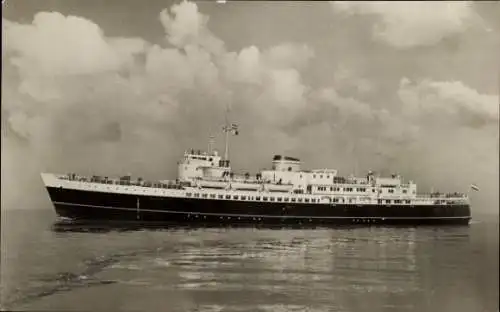 Ak Dampfschiff MV Prinses Beatrix, Koningin Emma, Zeeland Steamship Co.