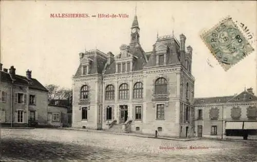Ak Malesherbes Loiret, Hôtel-de-Ville, Architektur, Historisches Gebäude, Stadtansicht
