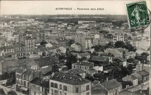 Ak Alfortville Val de Marne, Panorama von  städtische Landschaft, Häuseransichten