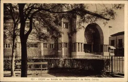 Ak Vichy Allier, Entree de l'Etablissement de Bains Callau