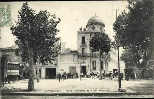 Ak Cavaillon Vaucluse, Städtische Szenerie, Place Gambetta, Hôtel Moderne,  Gebäude