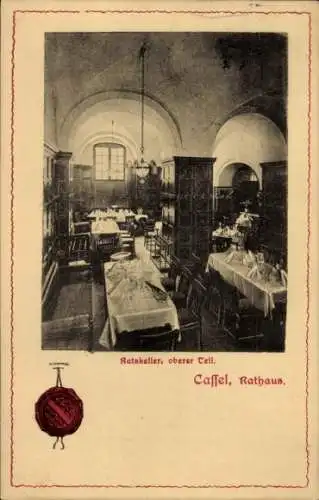 Ak Kassel in Hessen, Ratskeller, gut besuchtes Restaurant, Tischgedeck,  Atmosphäre