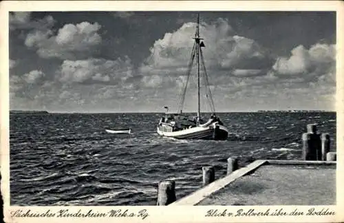 Ak Wiek auf Rügen, Sächsisches Kinderheim, Blick v. Bollwerk über den Bodden
