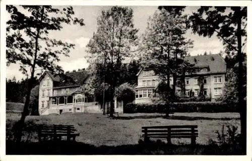 Ak Festenburg Altenau Schulenberg Clausthal Zellerfeld im Oberharz, Historisches Gebäude, Bäume, 