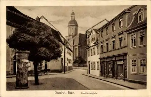 Ak Ohrdruf in Thüringen, Bonifaziusplatz, Kirche