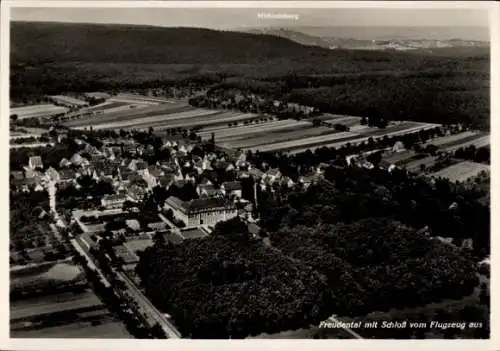 Ak Freudental in Württemberg, Luftaufnahme von  Schloss sichtbar, ländliche Umgebung