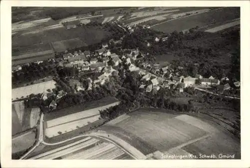 Ak Schechingen in Württemberg, Luftaufnahme von  landwirtschaftliche Flächen, kleine Siedlung