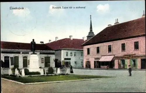 Ak Nové Zámky Érsekújvár Neuhäusl Slowakei, Kossuth Lajos Denkmal, Gebäude