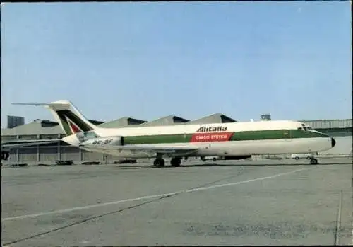 Ak Passagierflugzeug, DC-9/30F, Alitalia