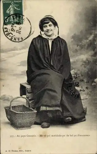 Ak Französin in Umhang mit Korb