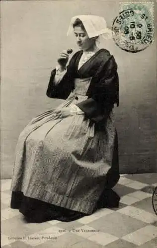 Ak Vannes Morbihan, Frau in Tracht
