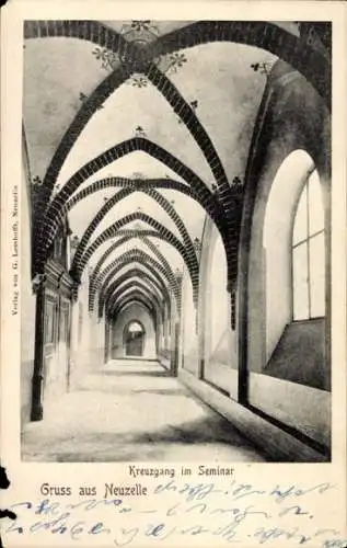 Ak Neuzelle in Brandenburg, Kreuzgang im Seminar, historische Architektur, Verlag G. Lemhofft,...