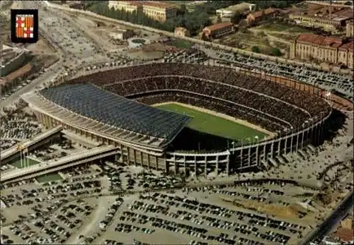 Ak Barcelona Katalonien Spanien, Stadion des FC  Blick von oben, Fußballplatz, große Zuschauerzah