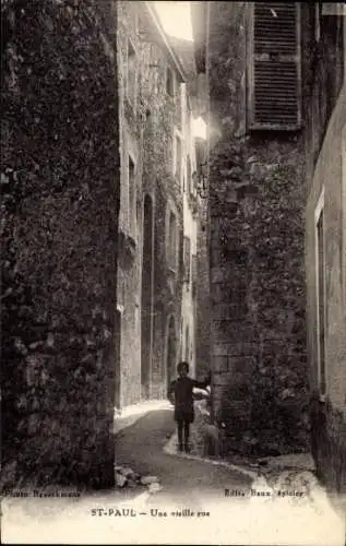 Ak Saint Paul du Var Alpes Maritimes, une vieille rue