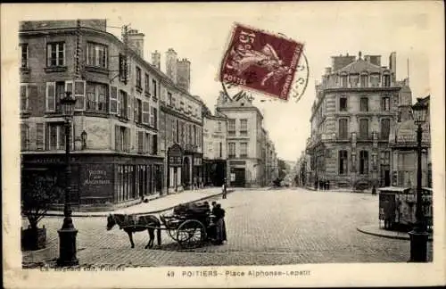Ak Poitiers Vienne, Straße mit Pferdewagen, Gebäude, Platz Alphonse-Lepetit