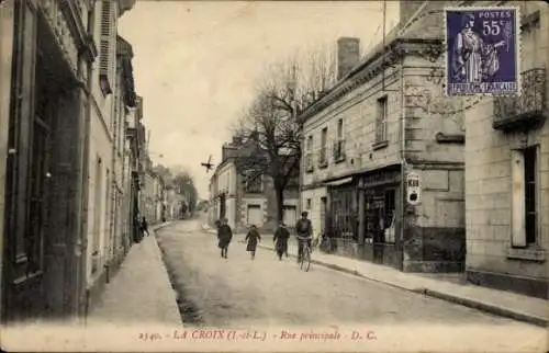 Ak La Croix en Touraine Indre et Loire, Straßenansicht