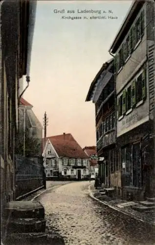 Ak Ladenburg am Neckar Baden, Straße mit altertümlichem Haus, Kirchgasse,  Architektur
