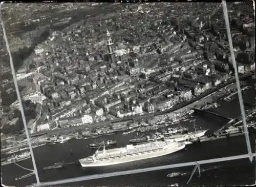 Foto Hamburg, Fliegeraufnahme, Dampfer, Michel, Überseebrücke