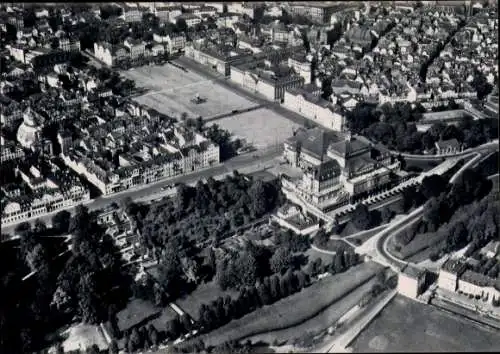Ak Kassel in Hessen, Luftaufnahme von  Parklandschaft, Stadtansicht