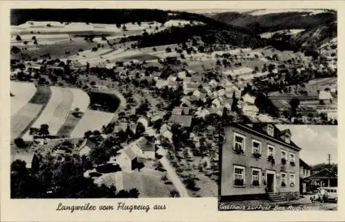 Ak Langweiler im Hunsrück, Fliegeraufnahme, Gasthaus zur Post, Rud. Studt