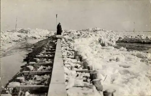 Foto Ak Nordseebad Wangerooge in Ostfriesland, Hauptdamm, Winter