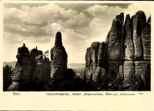 Ak Bad Schandau an der Elbe, sächsische Schweiz, Schrammtor, Felsengruppe, Hahn 2443