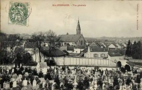Ak Malesherbes Loiret, Friedhof mit Grabsteinen, Kirche im Hintergrund, alte 