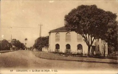 Ak Conakry Guinea, vue générale de la Route du Niger